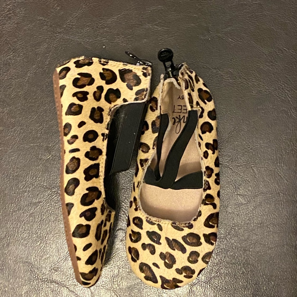 Monkey Feet Zipper Back Ballet Flats